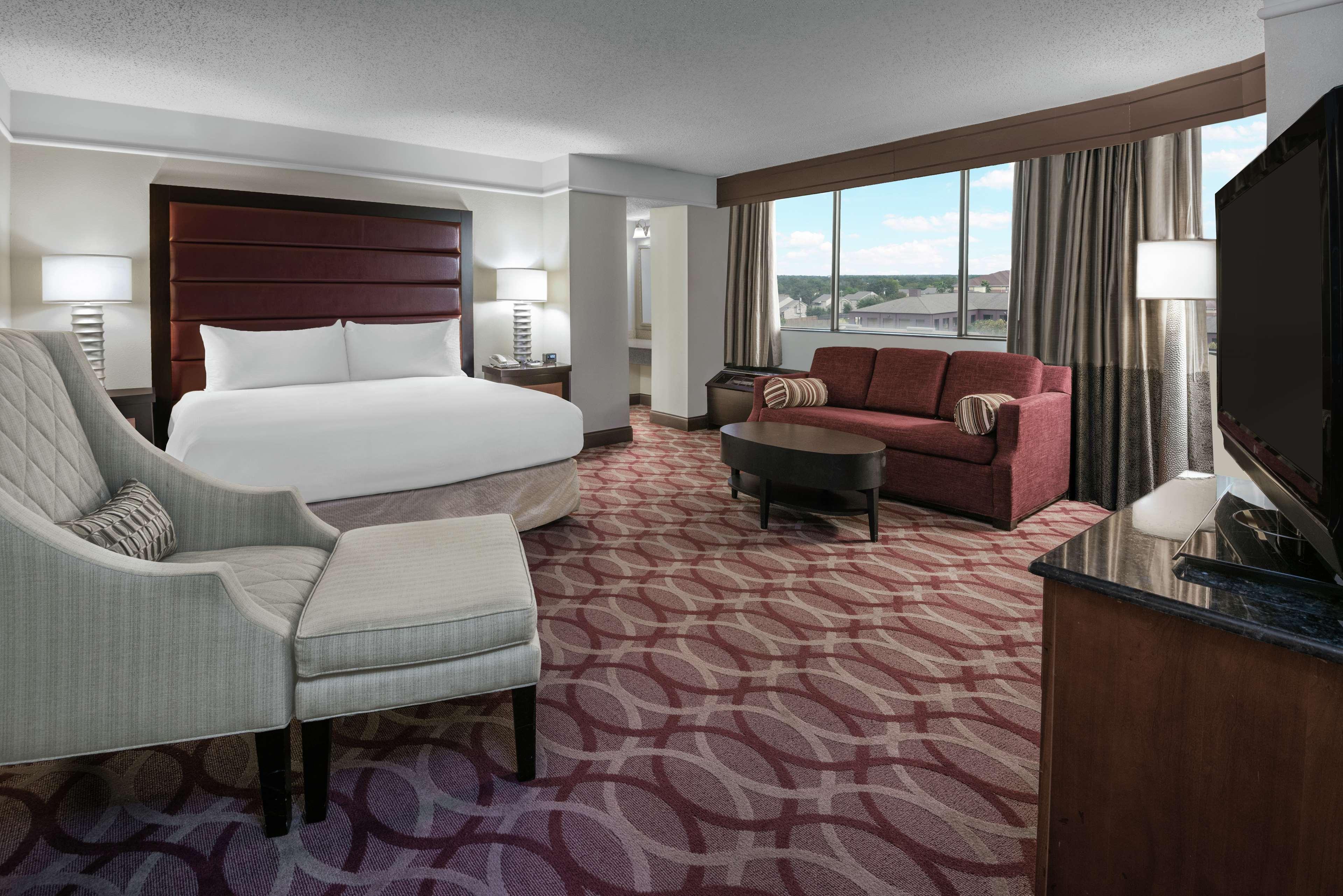 Hilton College Station & Conference Center Hotel Buitenkant foto