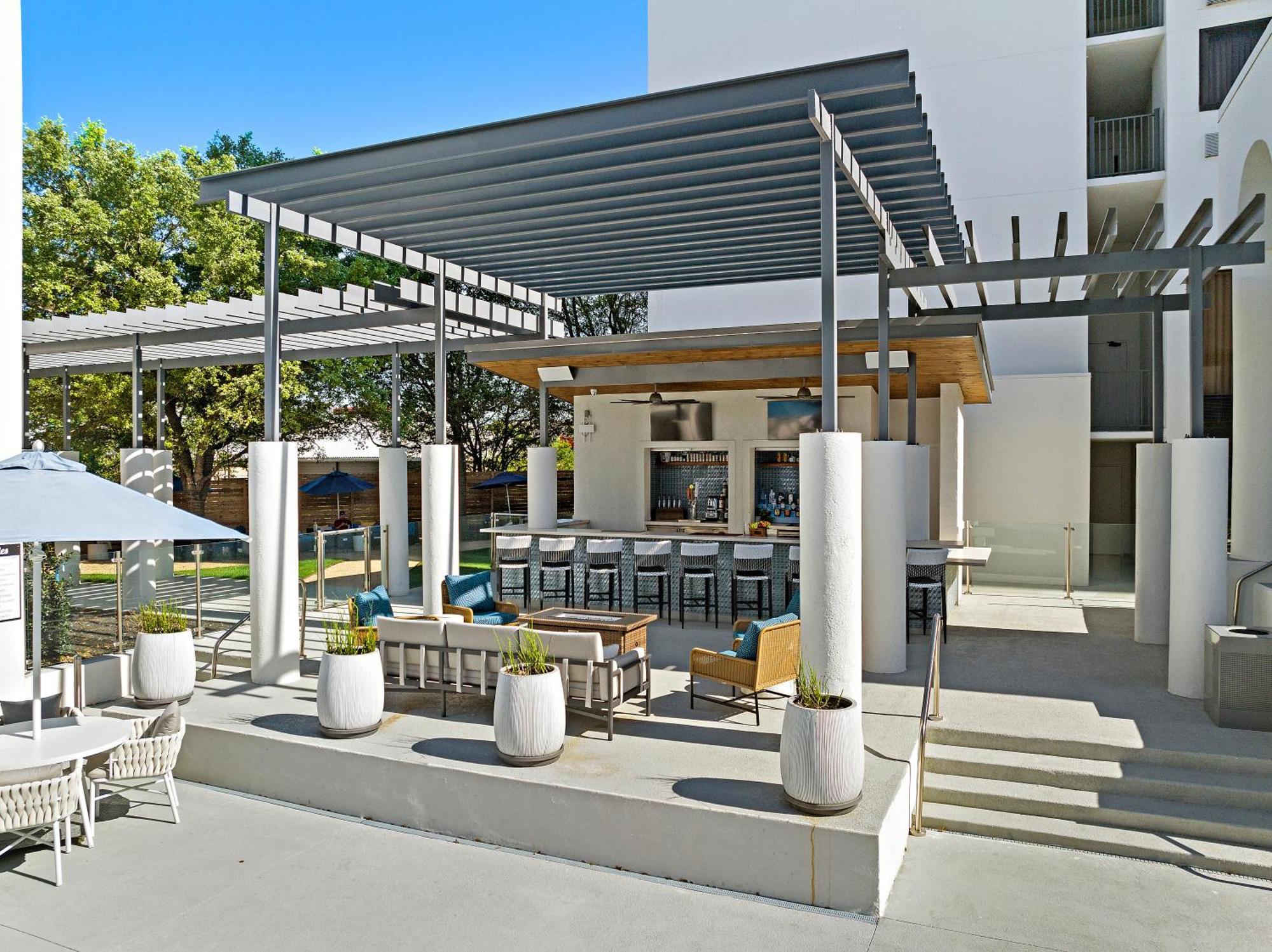 Hilton College Station & Conference Center Hotel Buitenkant foto