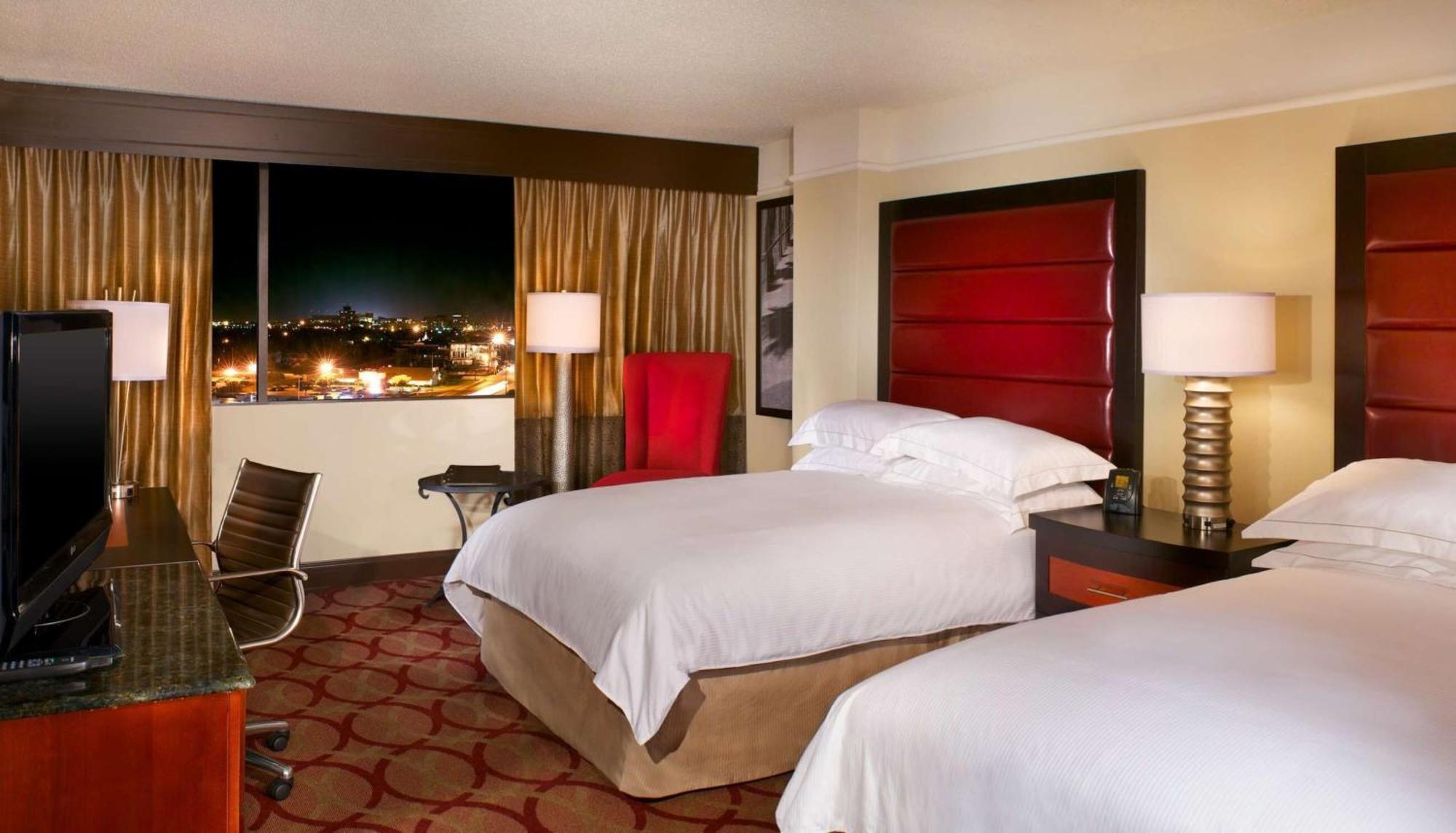 Hilton College Station & Conference Center Hotel Buitenkant foto