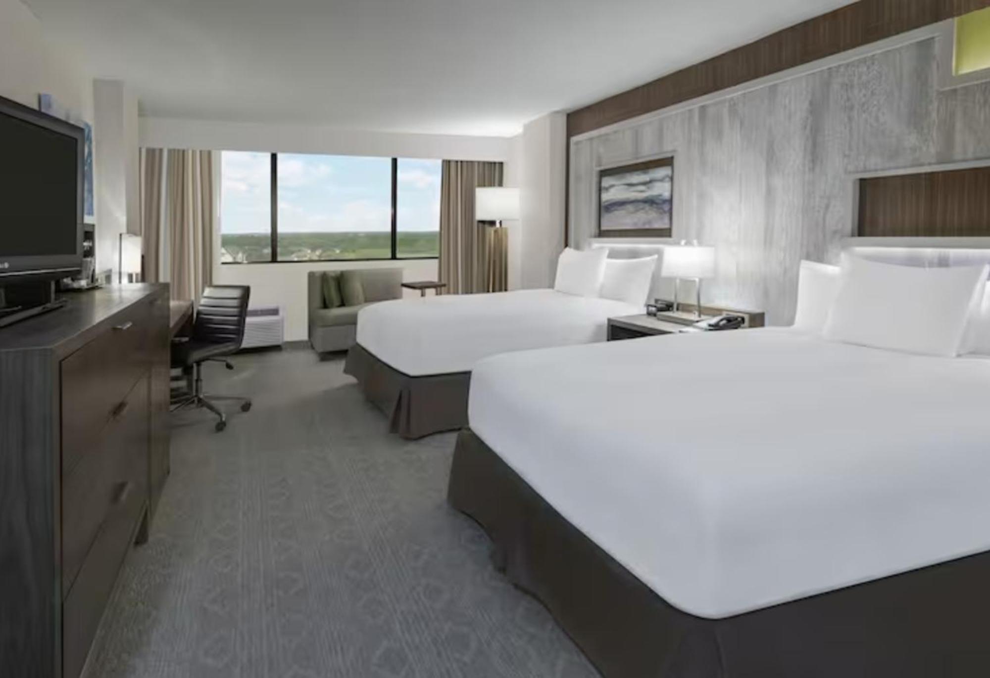 Hilton College Station & Conference Center Hotel Buitenkant foto