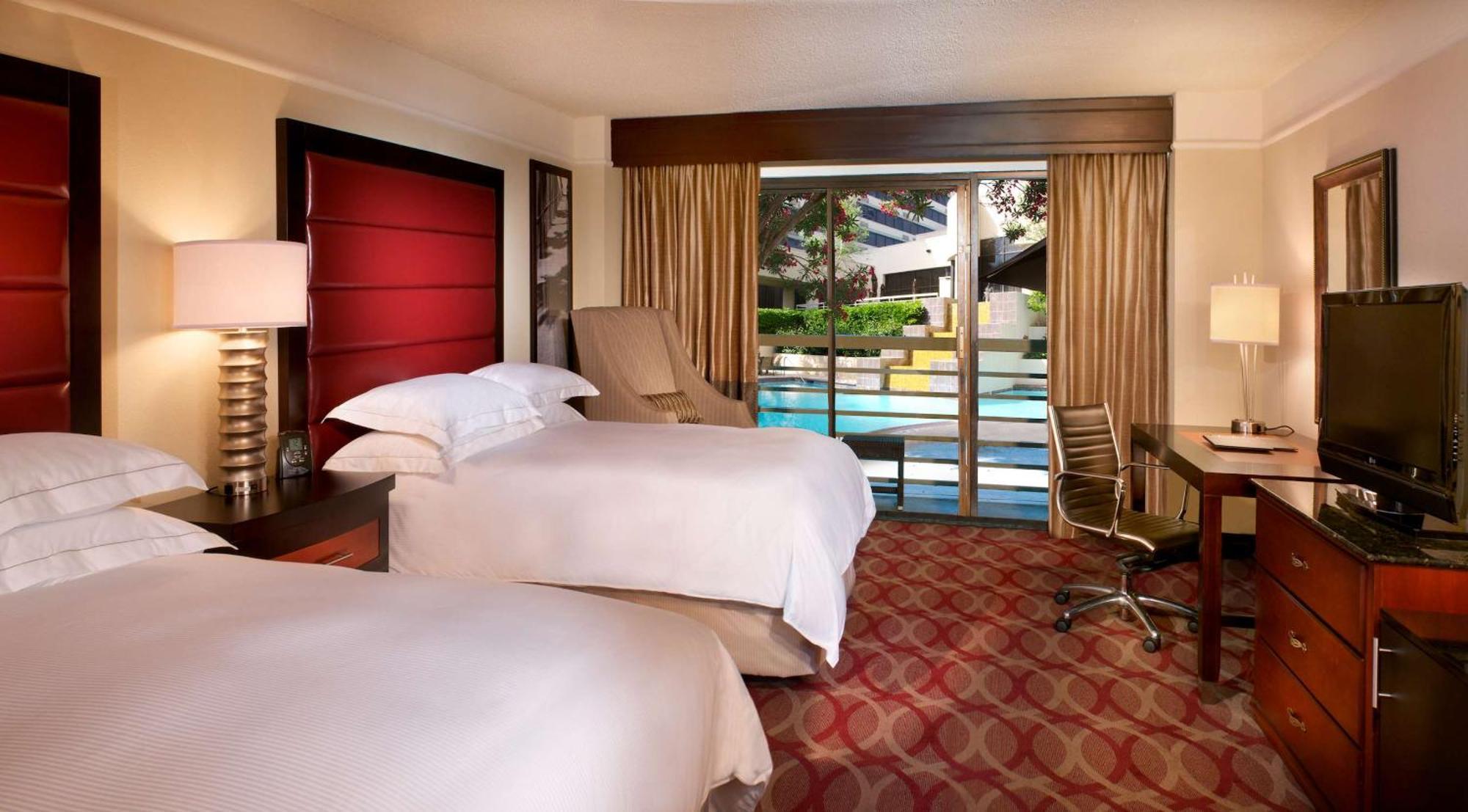 Hilton College Station & Conference Center Hotel Buitenkant foto