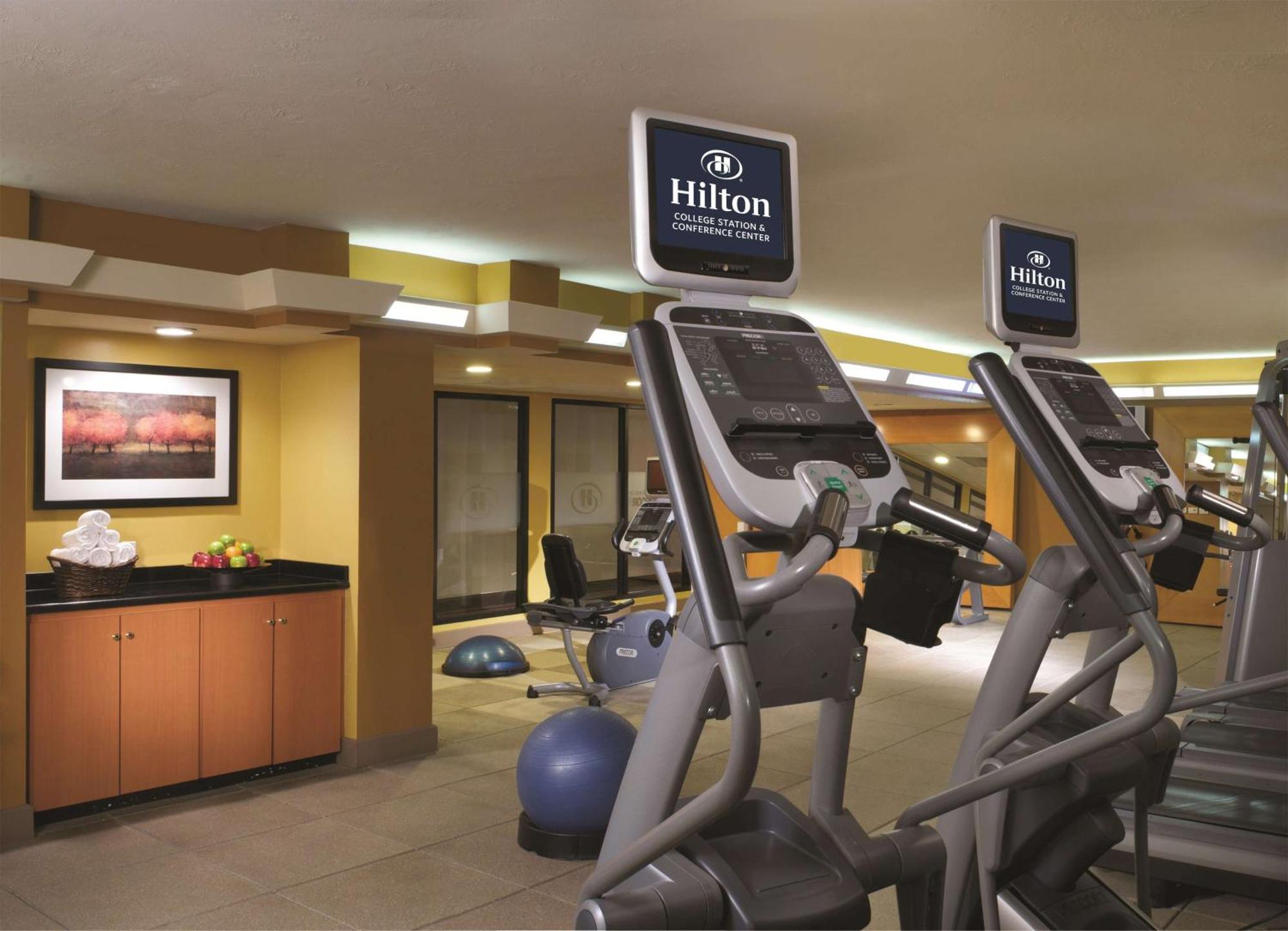 Hilton College Station & Conference Center Hotel Buitenkant foto